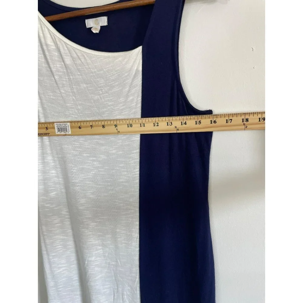 C Colorblock Relaxed Fit Tank in Cream Navy Blue Size Medium - Picture 3 of 5